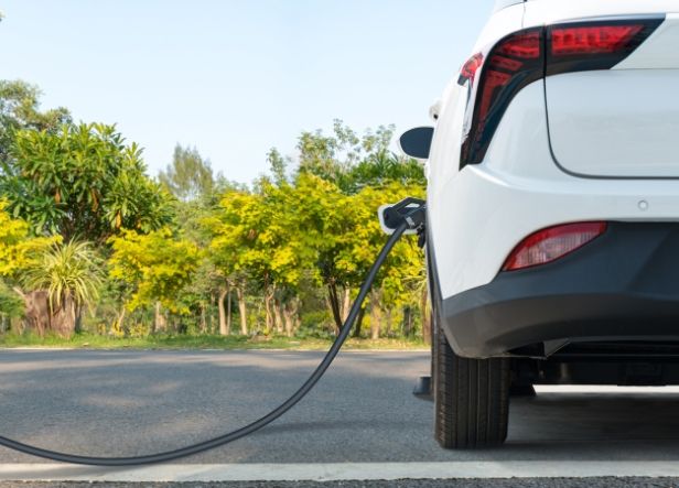 Recharge voiture électrique comparatif coût