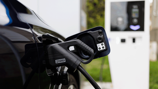 Plug and Charge : tout ce que vous devez savoir sur cette nouvelle technologie de recharge de véhicules électriques 